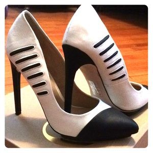 NWOT Gwen Stefani Heels